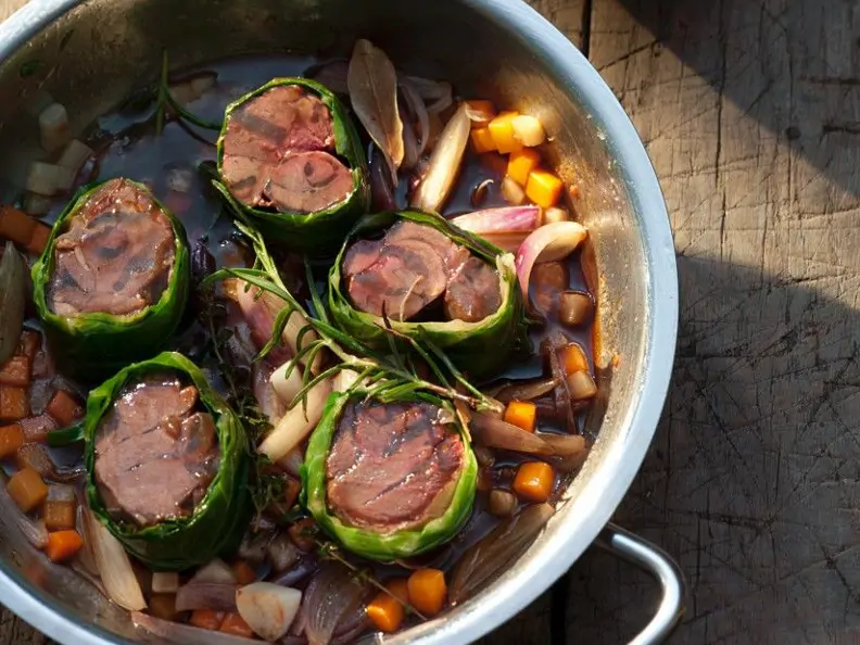 Rehkeule in Gemüsesauce