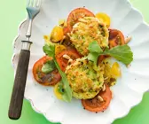 Kartoffel-Spargelpuffer mit Tomaten