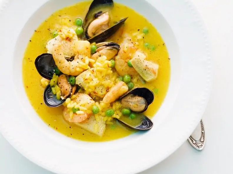Suppe nach Paella-Art