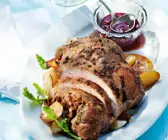 Lammkeule mit Kräutern und Knoblauch