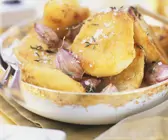Ofenkartoffel mit Thymian und Knoblauch