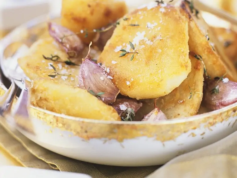 Ofenkartoffel mit Thymian und Knoblauch