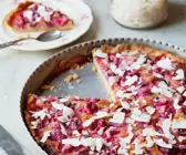 Stachelbeer-Pie mit Kokoschips