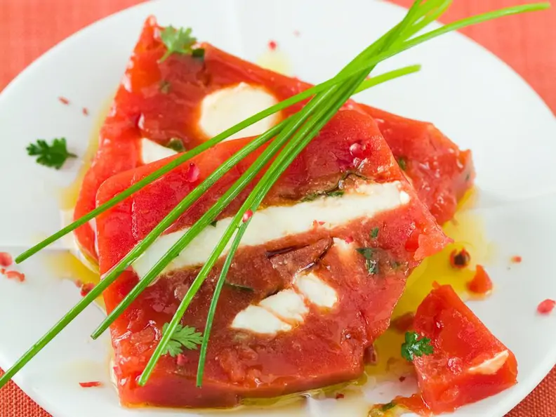 Tomaten-Käse-Parfait
