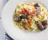 Pasta mit Gorgonzola und Hähnchenleber