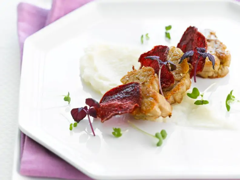 Gebratenes Kalbsbries mit Rote Bete