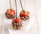 Äpfel mit Schokoladenglasur