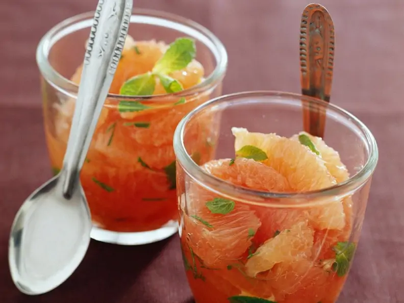 Grapefruitsalat mit Minze