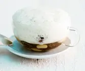 Weiße Bohnen mit Morcheln und Kaffeeschaum