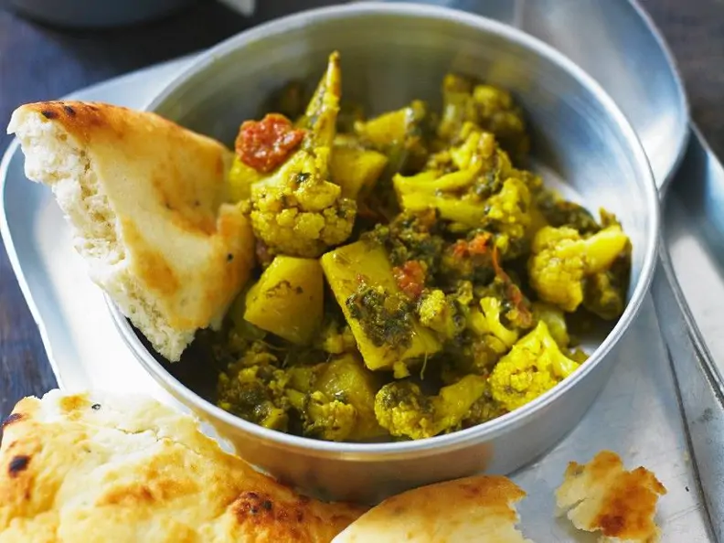 Indisches Blumenkohlcurry