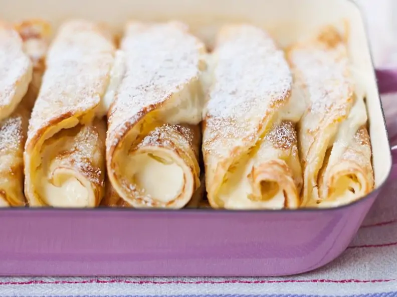Pfannkuchen mit Quarkfüllung