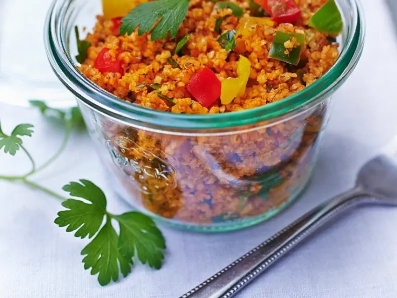 Roter Bulgursalat