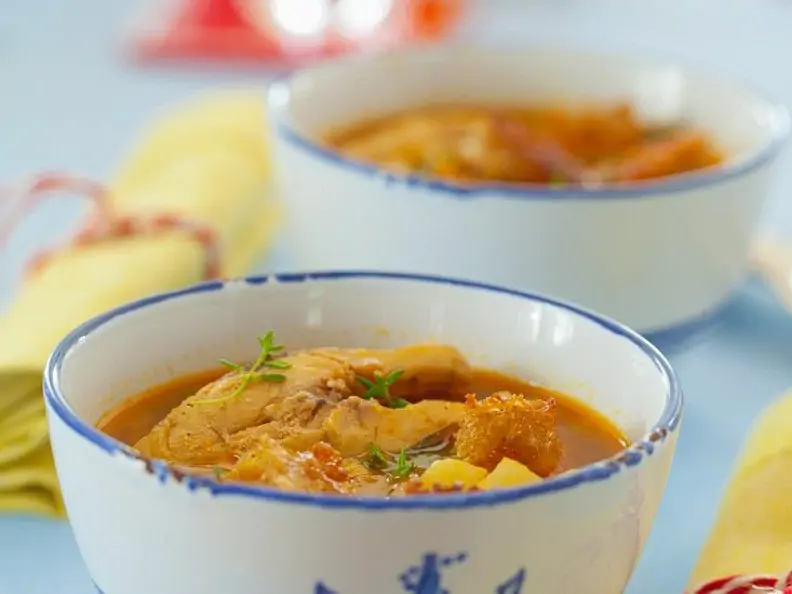 Karpfensuppe mit Paprika