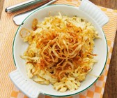 Käsespätzle mit Zwiebeln