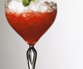 Erdbeer-Cocktail mit Sekt