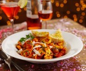 Tortellini mit Tomatensauce und Ricotta