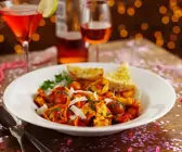 Tortellini mit Tomatensauce und Ricotta