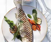 Forelle und Gemüse vom Grill