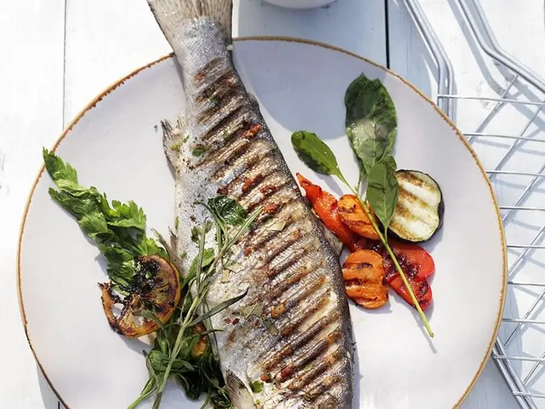 Forelle und Gemüse vom Grill