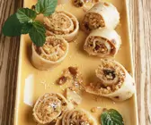 Pfannkuchen mit Kokosfüllung