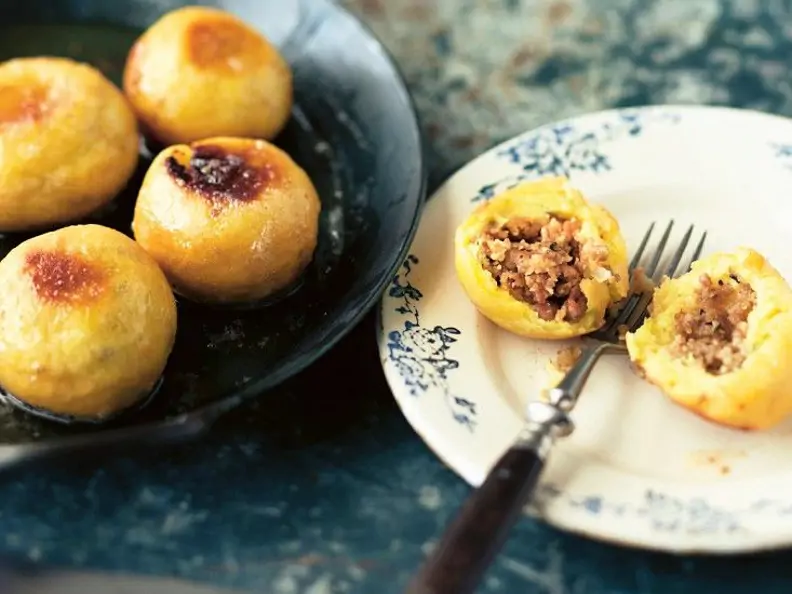 Kartoffelbällchen mit Fleischfüllung