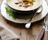 Lauchsuppe mit Chorizo