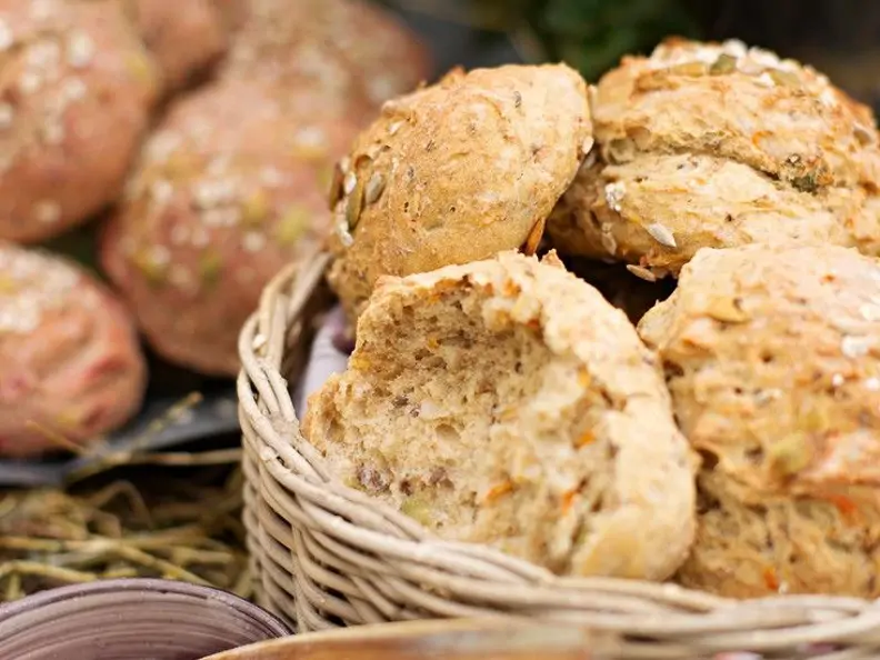 Möhren-Brötchen