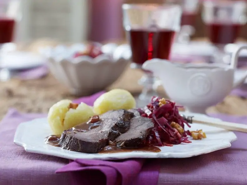 Sauerbraten mit Sauce