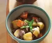 Rindfleisch-Kartoffel-Eintopf nach japanischer Art
