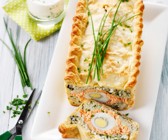 Pastete mit Lachs, Reis und Eiern