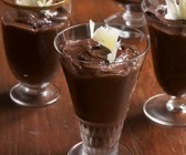 Einfache Mousse au Chocolat