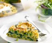 Quiche mit Reis und Erbsen