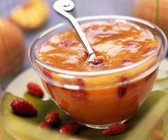 Pfirsich-Waldbeer-Marmelade