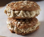 Whoopie Pies mit Frischkäse-Nusscreme