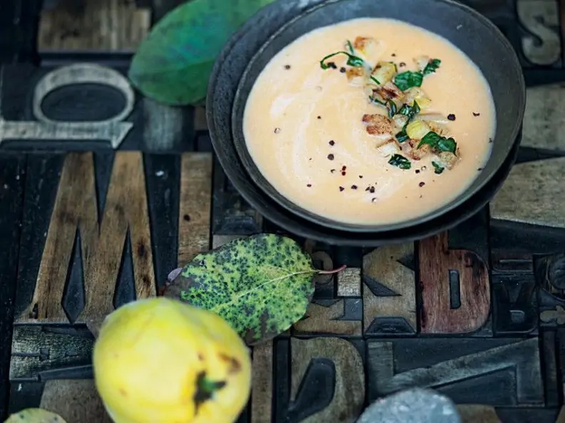 Süßkartoffelsuppe mit Quitte