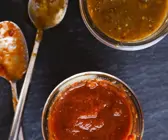 Scharfe Paprikadips