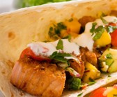 Wrap mit Thunfisch und Mango