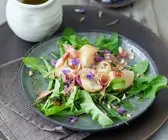 Italienischer Löwenzahnsalat