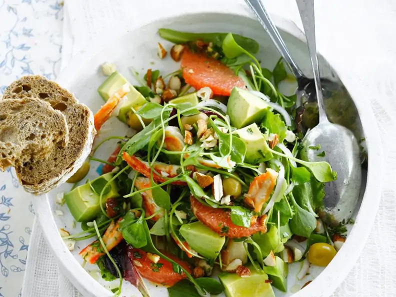 Krabbensalat mit Avocado