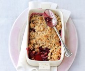 Kirsch-Crumble mit Haferflocken