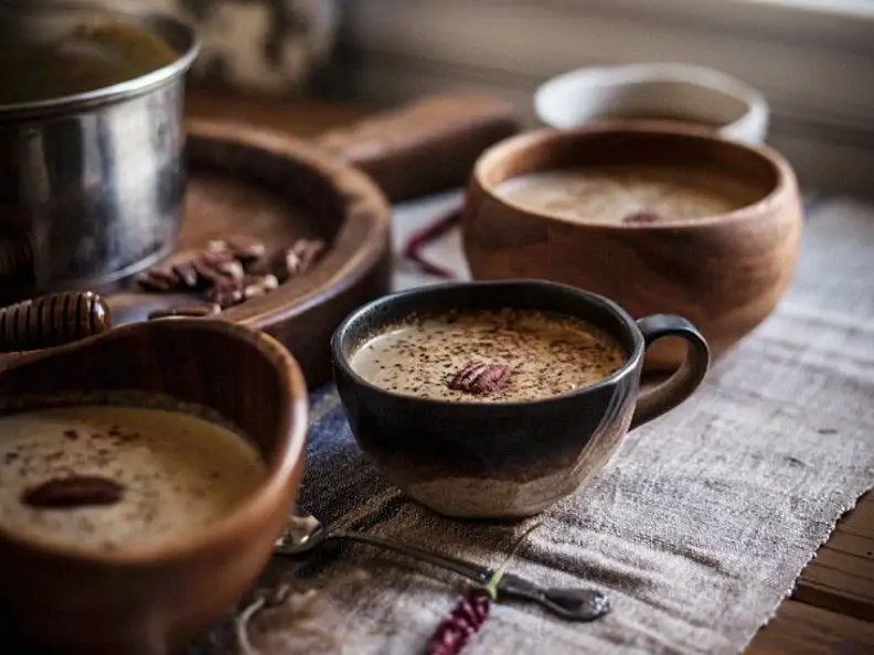 Maronen-Kürbis-Suppe mit Nüssen