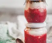 Himbeer-Chiasamen-Joghurt