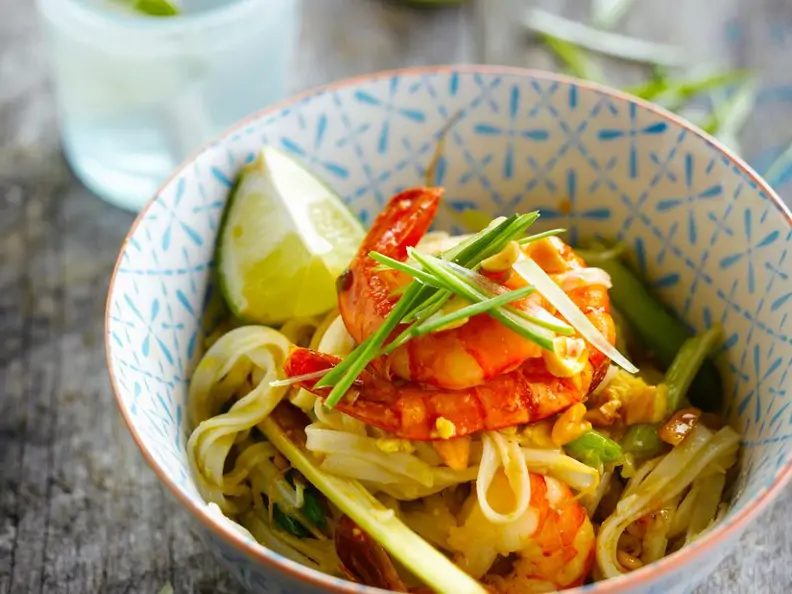 Thailändische Garnelen-Nudelpfanne