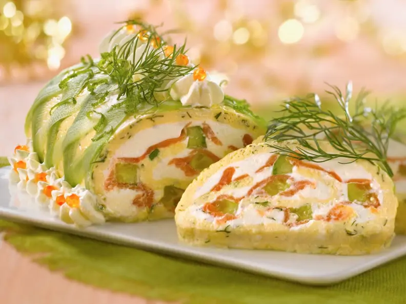 Ziegenkäseroulade mit Lachs und Dill