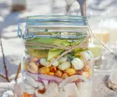 Ceviche mit Tilapia, Knoblauch, Zwiebeln und Paprika