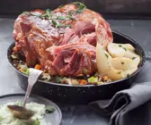 Linsengemüse mit Schinkenbraten udn Birnen