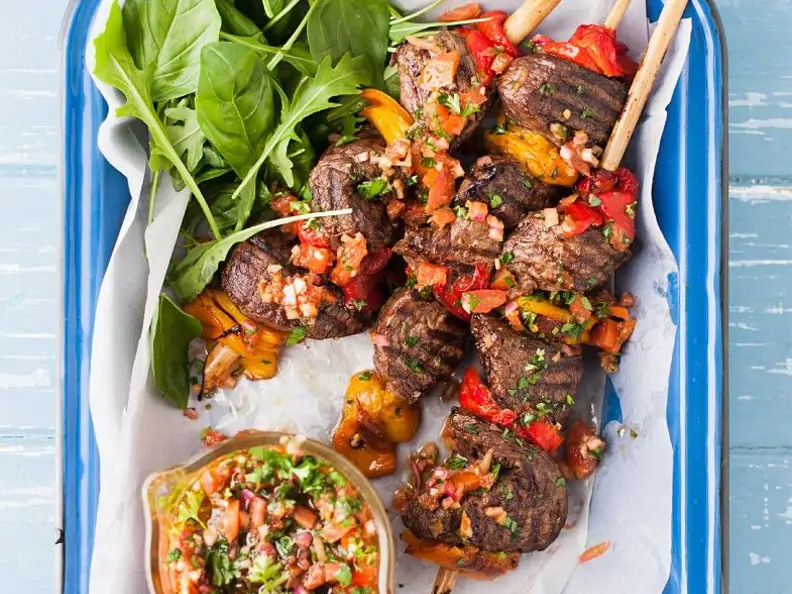 Gegrillte Steakspieße mit Chimicurri