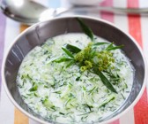 Joghurt-Gurkensuppe
