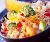 Reissalat mit Brokkoli