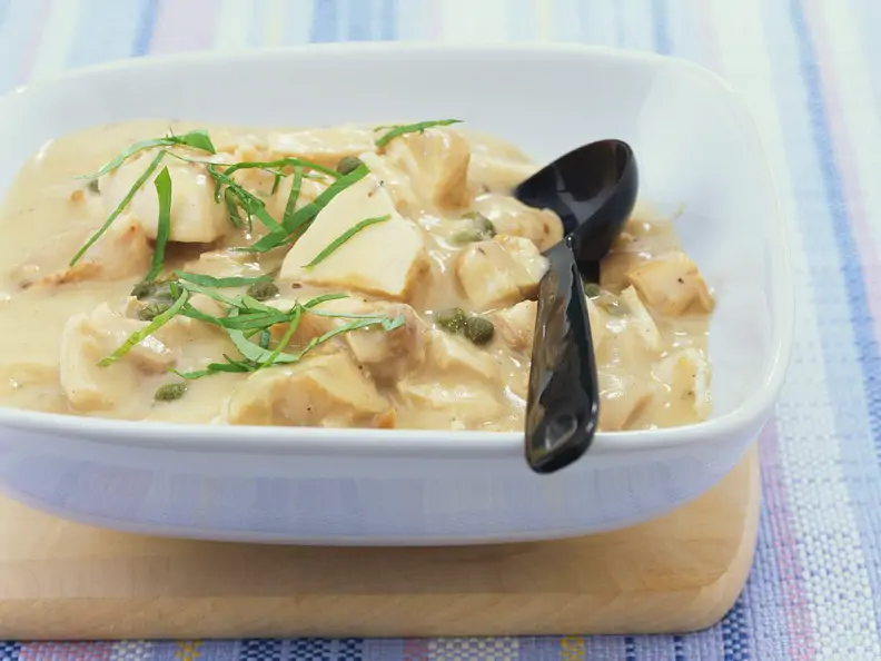 Frikassee vom Huhn mit Kapern